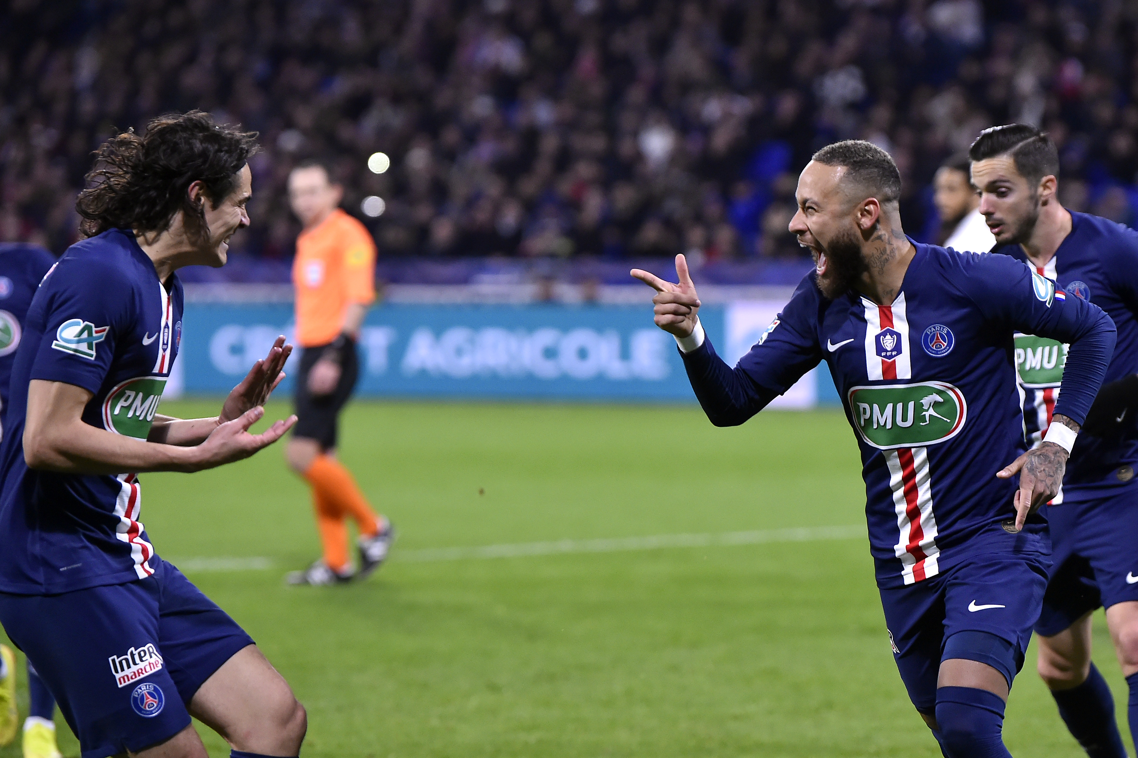 关于多伦多猛龙门线救险备战法国杯罗马赛后刷新队史纪录，现场解说直呼：清晨瓦伦西亚门线救险——亚冠节点到来的信息